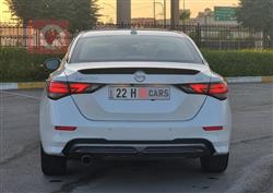 نيسان سنترا